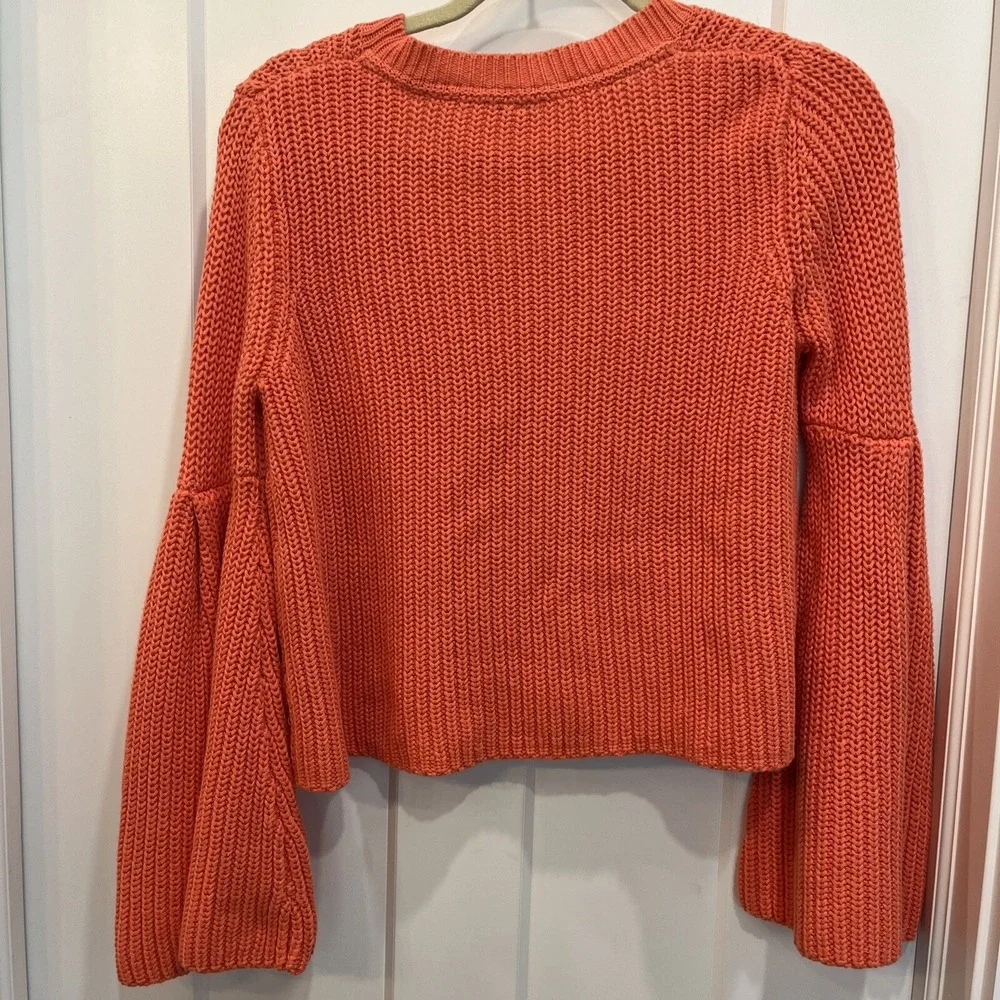 Free People bust 40
